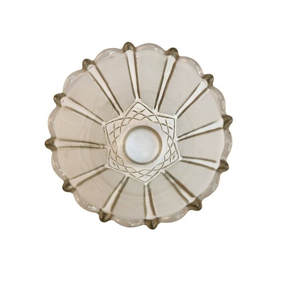 Vintage Clear Glass Lamp Shade With Diamond Cut Design & Fluted Edges - Picture 4 of 7